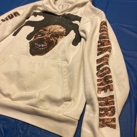 White V-Lone Jacket - Picture 5 of 6